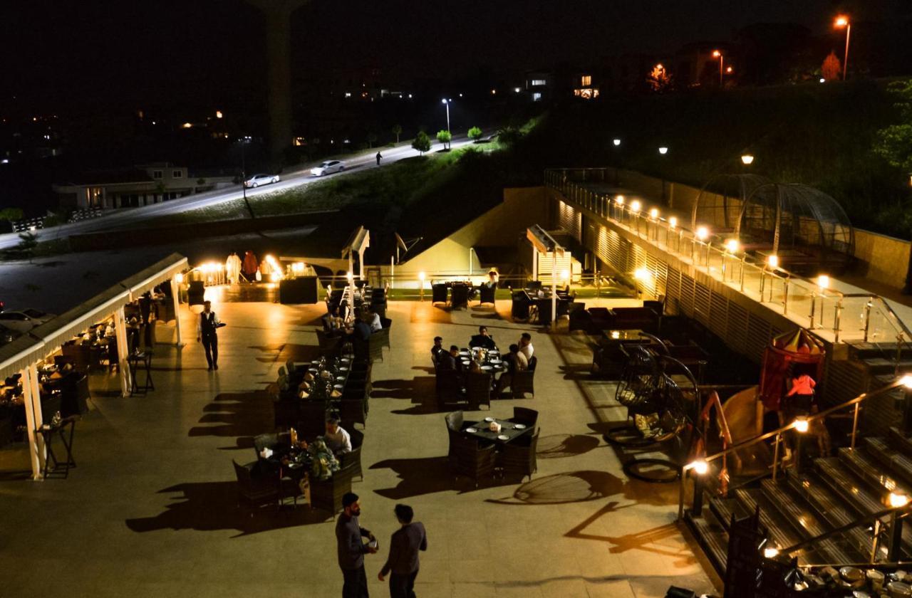 Hotel Jacaranda Heights Islamabad Exterior foto
