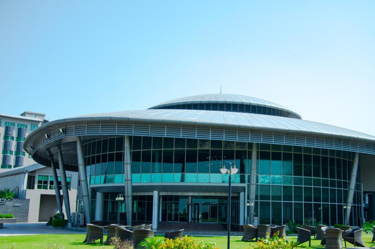 Hotel Jacaranda Heights Islamabad Exterior foto