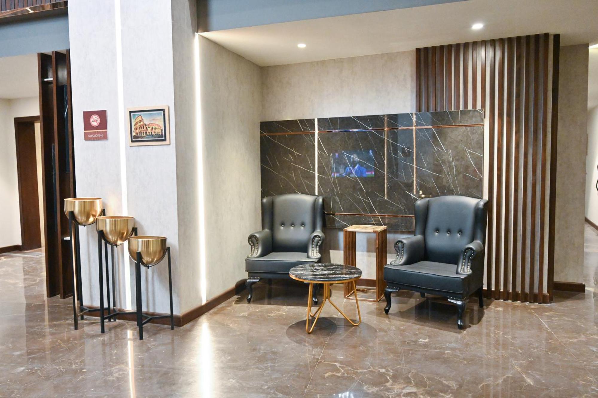 Hotel Jacaranda Heights Islamabad Exterior foto